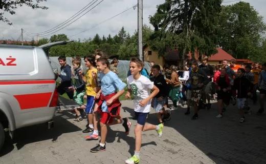 Brzostek biega. Uczniowie lepsi od nauczycieli - 