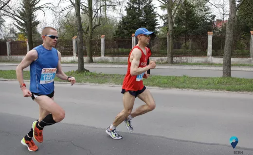 Shegumo i Jarzyńska wygrywają Maraton Łódź. Zbigniew Bródka biegał na 10 km [ZDJĘCIA] - 13