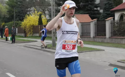 Shegumo i Jarzyńska wygrywają Maraton Łódź. Zbigniew Bródka biegał na 10 km [ZDJĘCIA] - 9