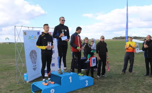 Bieg Wokół Szybowca w Lesznie - 27.09.2015  - 16