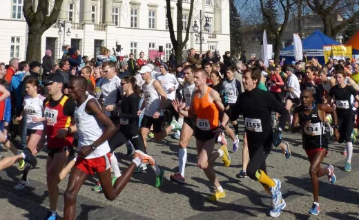 VII Bieg Kazików: Półtora tysiąca biegaczy w Radomiu! [ZDJĘCIA] - 35
