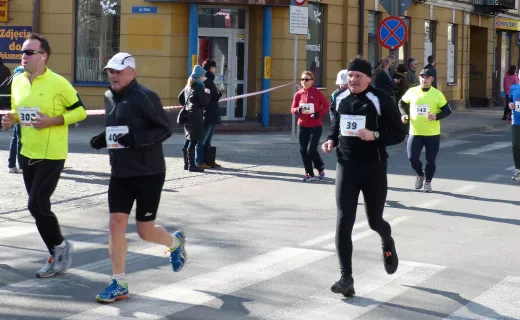 VII Bieg Kazików: Półtora tysiąca biegaczy w Radomiu! [ZDJĘCIA] - 10