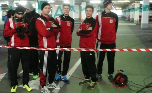 Pobiegli sztafetowo w świątyni handlu [ZDJĘCIA] - 15