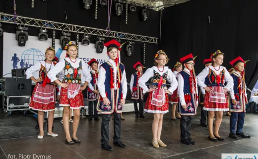 Na festiwalowej scenie trwają pokazy młodzieży - 3