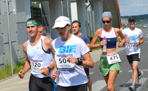 Kenijska dominacja w Półmaratonie WTÓRPOL w Skarżysku Kamiennej [ZDJĘCIA] - 2