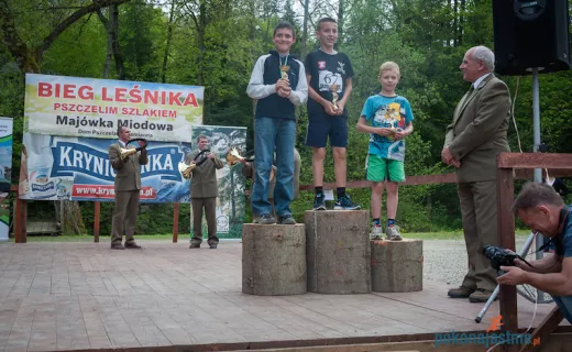 Leśny Bieg Pszczelim Szlakiem: „Świetny pomysł na imprezę biegową” [ZDJĘCIA] - 30