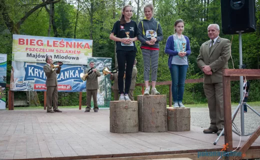 Leśny Bieg Pszczelim Szlakiem: „Świetny pomysł na imprezę biegową” [ZDJĘCIA] - 29