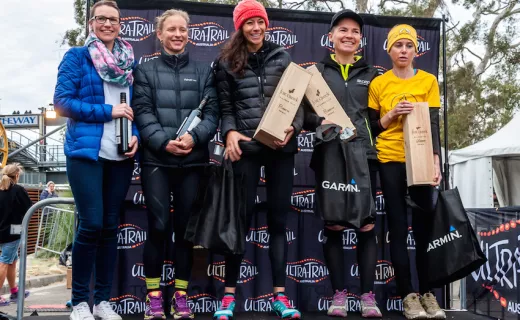 Polak w „10” Ultra Trail Australia! Peu Capell - lider - 5