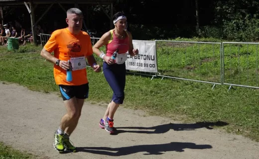 Po koleżeńsku pokonali maraton w Lesznie  - 2