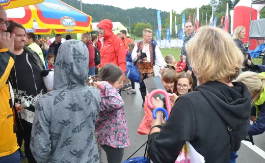 To najmłodsi uczestnicy Festiwalu Biegowego. Mnóstwo dzieci pojawiło się na starcie - 