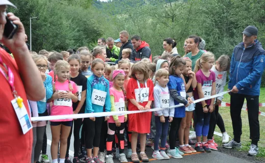 To najmłodsi uczestnicy Festiwalu Biegowego. Mnóstwo dzieci pojawiło się na starcie - 