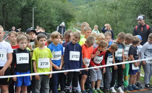 To najmłodsi uczestnicy Festiwalu Biegowego. Mnóstwo dzieci pojawiło się na starcie - 