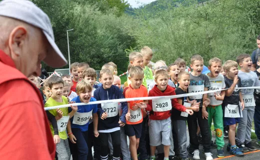 To najmłodsi uczestnicy Festiwalu Biegowego. Mnóstwo dzieci pojawiło się na starcie - 