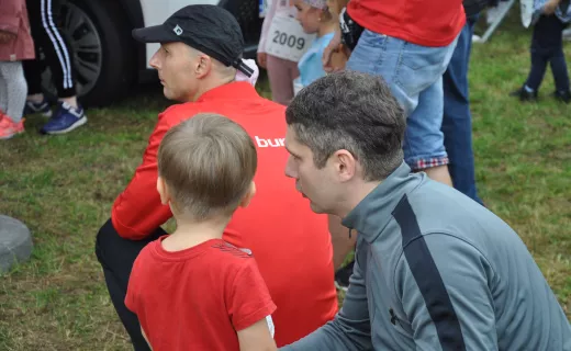 To najmłodsi uczestnicy Festiwalu Biegowego. Mnóstwo dzieci pojawiło się na starcie - 
