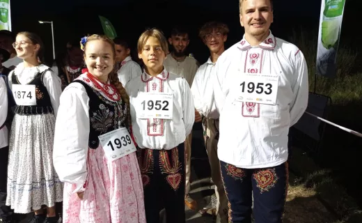 Lachy i Górale już na mecie. To oni rozpoczęli 15. Festiwal Biegowy w Piwnicznej-Zdroju - 