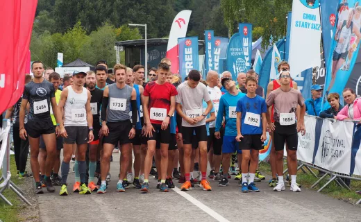 Henryk Warzecha z Łącka pierwszy na mecie biegu na 1 km - 