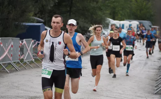 13. Festiwal Biegowy powoli dobiega końca. Bieg na Górę Kicarz i Mistrzostwa Polski w Hill Nordic Walking już za nami - 