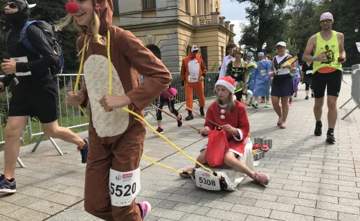 Bieg Przebierańców Festiwalu Biegów - tu fantazja nie ma granic - 17