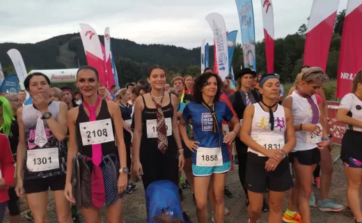 Założyli krawaty i pobiegli. Znamy zwycięzców biegu w krawacie - 