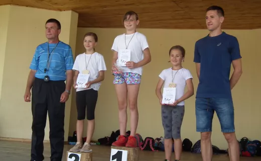 Gminny Festiwal Biegowy w Ropie „100 lat Polski Niepodległej” [ZDJĘCIA] - 9