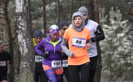 Zimowe Biegi Górskie w Falenicy - 4