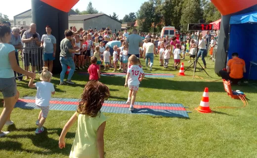 Ku pamięci Marszałka w Kobylinie. "Imponujące biegi dzieci" [ZDJĘCIA] - 6