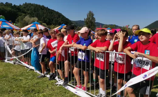 W Piwnicznej wystartował „Aktywny Małopolanin”. Dzieci rywalizują w sześciu konkurencjach - 