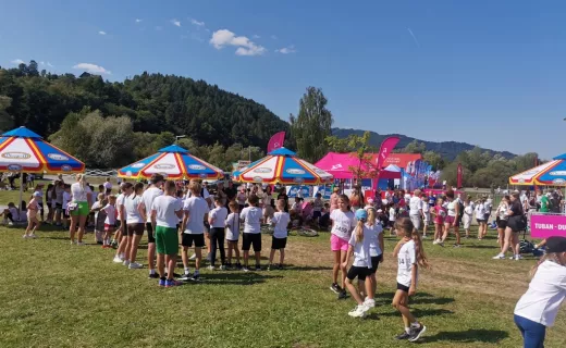 W Piwnicznej wystartował „Aktywny Małopolanin”. Dzieci rywalizują w sześciu konkurencjach - 