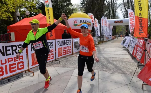 4. Półmaraton Jeleniogórski - słońce, ośnieżone Karkonosze i debiutantka z Meksyku - 2