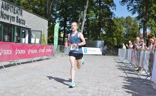 Sądecka Dycha Newagu. Zwycięzca biegu uzyskał znakomity czas - 5