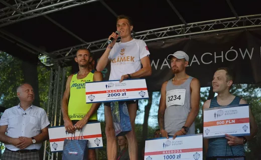 Sądecka Dycha Newagu. Zwycięzca biegu uzyskał znakomity czas - 42