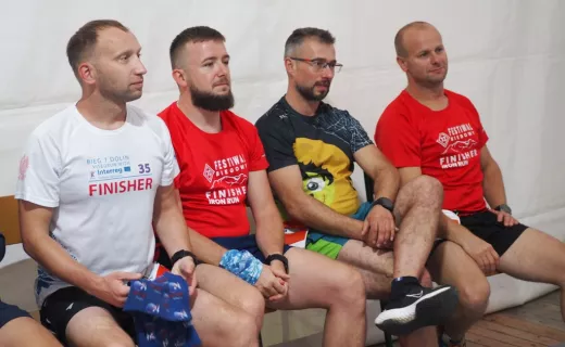 Już za chwilę startuje Iron Run. Biegacze przebiegną 117 km - 