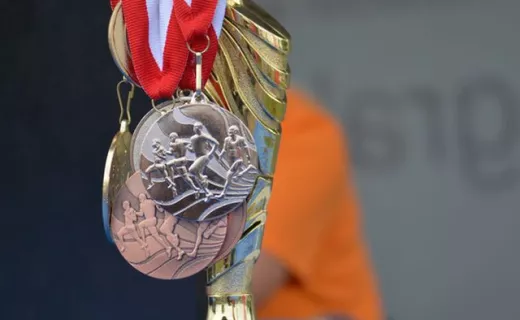 Ekstremalny bieg w Opocznie z przeprawą przez rzekę [ZDJĘCIA] - 