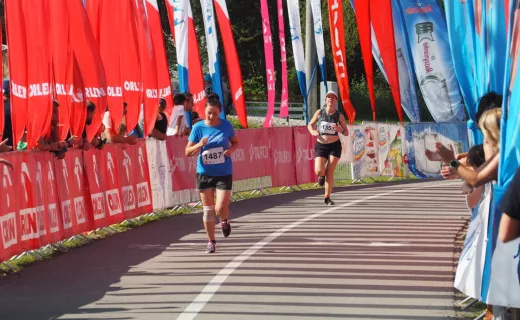 Mamy zwycięzców biegu na 1 km. Biegacze Iron Run już na mecie - 