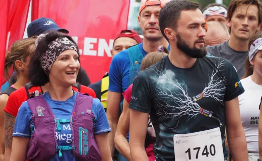 Oni deszczu się nie boją. Mają do pokonania 23 km w Biegu Górskim  - 