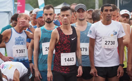 Wystartował Półmaraton śladami św. Kingi. Zawodnicy pełni entuzjazmu - 