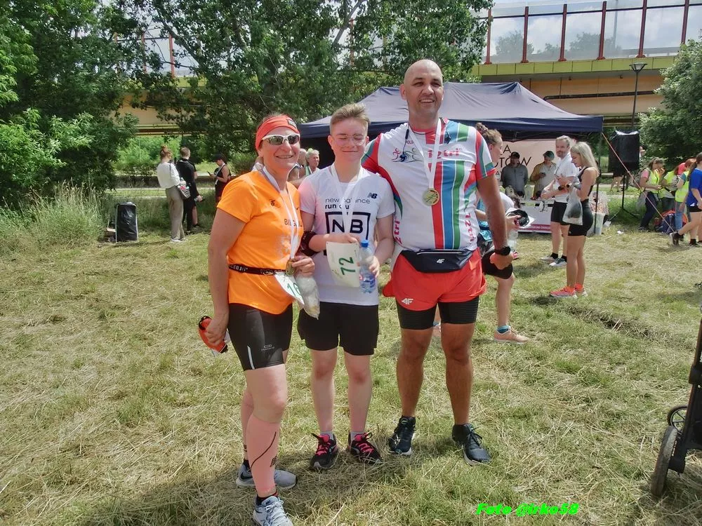 (Ciut zbyt) Gorąca, Szczęśliwa Siódemka Mokotowska