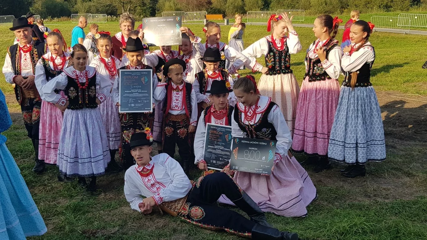 Zapraszamy na wielki Festiwal Lachów i Górali Europy Karpat! Zapraszamy na wielki Festiwal Lachów i Górali Europy Karpat!