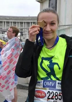 Kasia Marondel ze zdobytym medalem