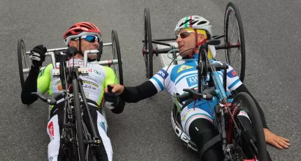 Rafał Wilk i Giovanni Achenza dziękują sobie za rywalizację