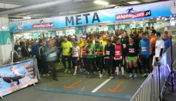 Zawody na parkingu w Arkadii