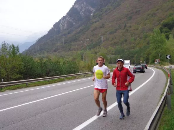 Biegowa wyprawa Augusta Jakubika  / Fot. www.augustjakubik.pl Biegowa wyprawa Augusta Jakubika / Fot. www.augustjakubik.pl