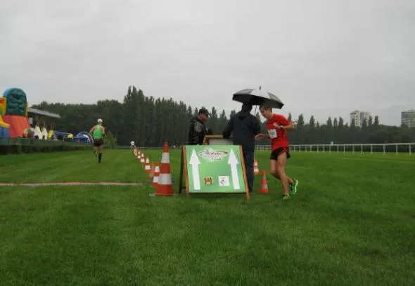 Wielka Ursynowska - bieg na torze wyścigów konnych