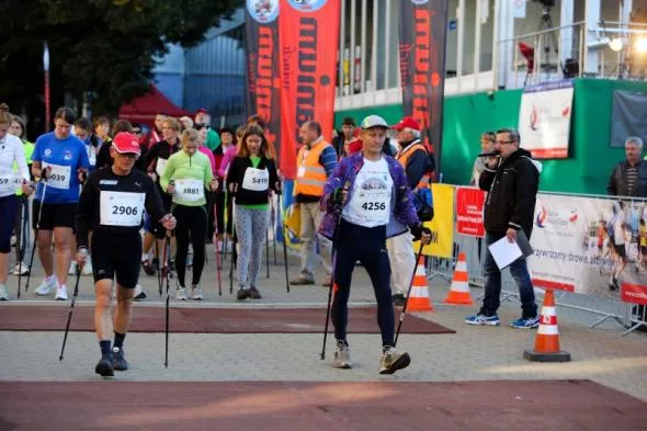 Uczestnicy Mistrzostw Polski Nordic Walking w Krynicy Uczestnicy Mistrzostw Polski Nordic Walking w Krynicy