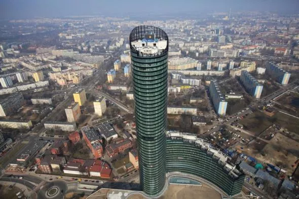 Sky Tower we Wrocławiu - na uczestników czeka do pokania wiele schodów...