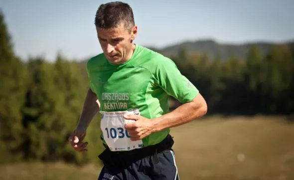 Csaba Nemeth na trasie Biegu 7 Dolin