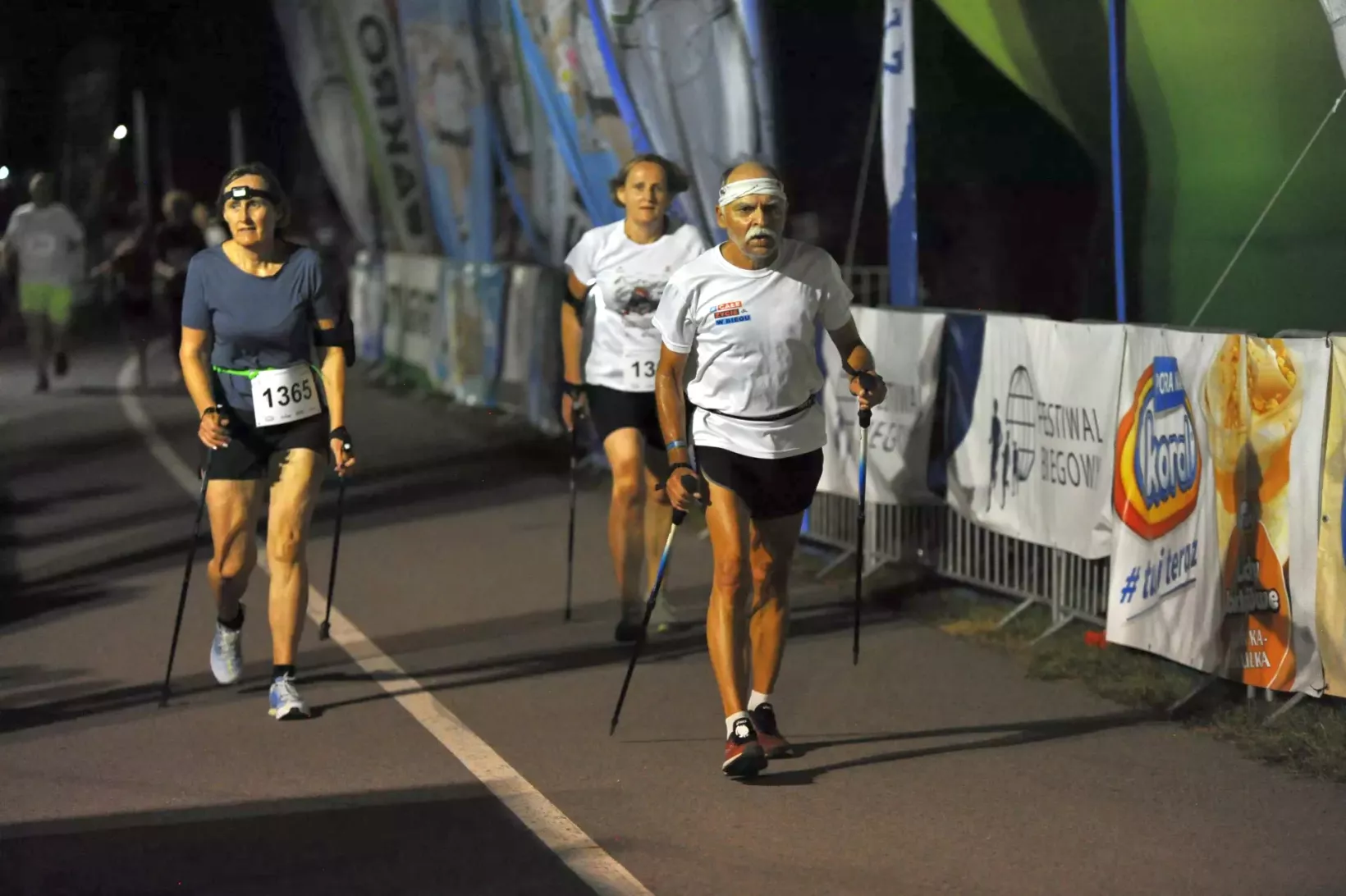 Nocny Nordic Walking w Piwnicznej-Zdroju.
