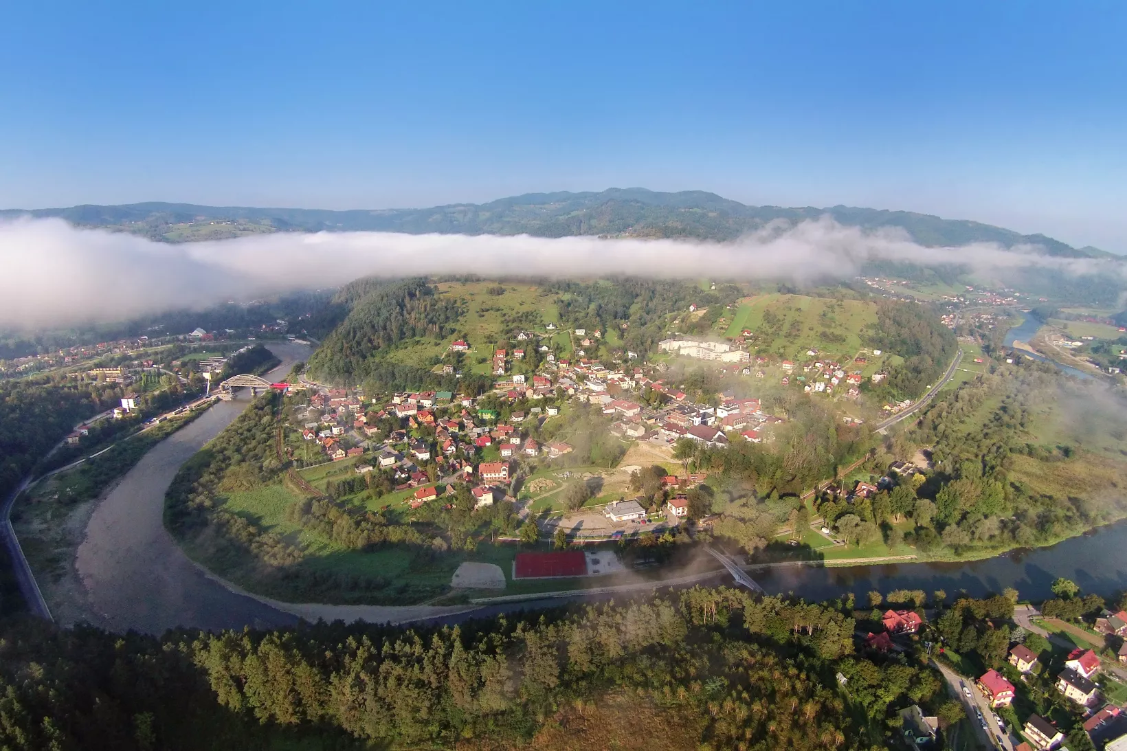 widok_znad_harcerskiej_polany_na_miasto_fot.dariusz_lomnicki