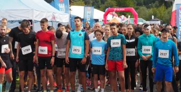 Henryk Warzecha z Łącka pierwszy na mecie biegu na 1 km