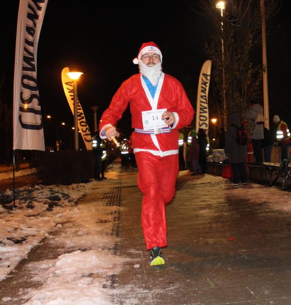 2. Mikołajkowy Nocny Bieg Chomika w Warszawie (6.12.2016) 